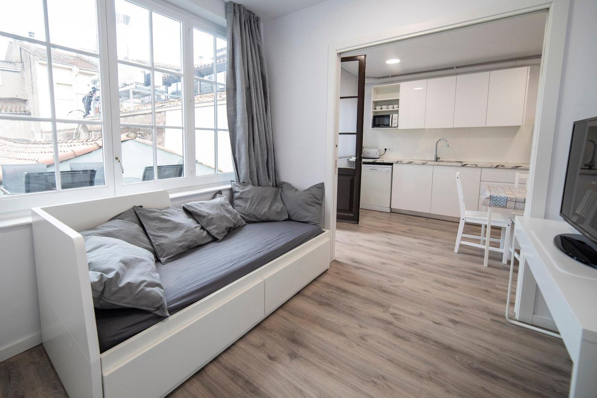 Sant Ferriol Apartment Olot Ngoại thất bức ảnh